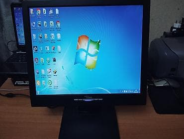 Fujitsu Siemens LCD monitor Model: L7ZA 17-düym ekrandır. Normal — 6