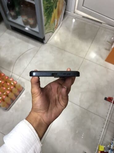 redmi telfonu: Redmi not 12 128gb ram 6 heç bir prablemi yoxdu cızığıda yoxdu ciddi — 4