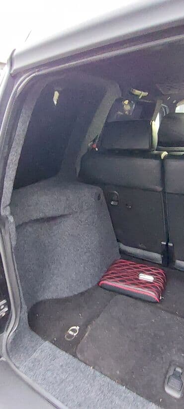 curuz: Land Rover Freelander – şəhər və off-road üçün çox yönlü kompakt SUV — 10