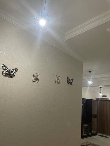 sumqayit 8 ci mikrorayon kiraye evler: Sumqayıt,Bağça Şəhərdə,9 mərtəbənin,8-ci mərtəbəsində,3 otaqlı,əla — 10