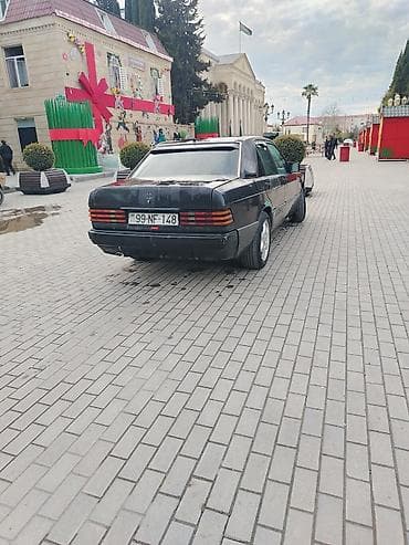 lider disk type 1 per page 40: Mercedes-Benz 190 (W201) sedan - Kuzov: 4 qapı, qara rəng, klassik — 6