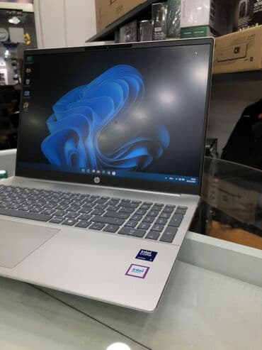 HP: CPU: Intel® Core™ Ultra 7 155U RAM: 16 GB LPDDR5 SSD: 1TB M.2 NVMe™ — 2