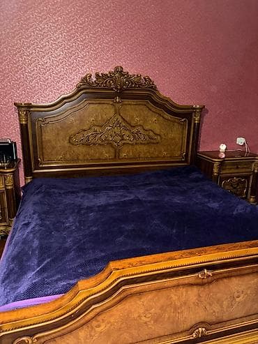 kohne stol: İkinəfərlik çarpayı, Malayziya — 1