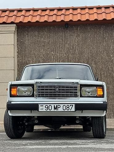 daewoo lanos 2011: Lada 2107, ağ rəng, sedan kuzov. Xarici: - Xrom ön barmaqlıq, kvadrat — 1