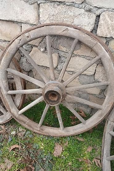 disk lada: Taxta arabası təkərləri 4 ədəddir hamısı istəyən olsa razılaşmaq — 3