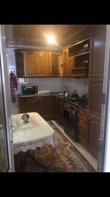 emircanda satilan evler: Bakı, 4 otaqlı, Köhnə tikili, m. Nəriman Nərimanov, 87 kv. m — 6