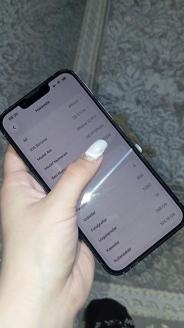 macbook pro 13: IPhone 13 Pro, 256 GB, Göy, Barmaq izi, Face ID — 2