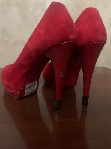 женская обувь в баку: Satilir bir defe geynilib xaricden getirilib — 2