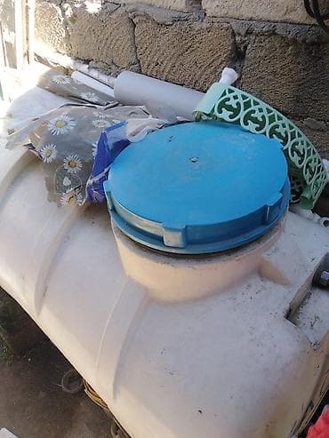 cen demir: Polietilen su çəni - Material: Yüksək sıxlıqlı polietilen — 1