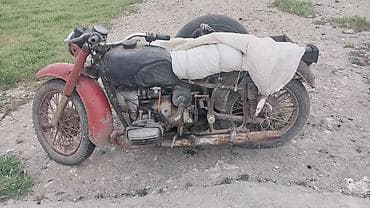 195 45 16: Sovet istehsalı klassik motosiklet yan qoşqu ilə - Model tipajı — 4