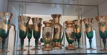 Böhm üslubunda bəzəkli şüşə dəst - Material: qalın rəngli şüşə, üstü lalafo.az -da Böhm üslubunda bəzəkli şüşə dəst - Material: qalın rəngli şüşə, üstü