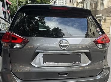 Nissan X-Trail baqaj qapısı