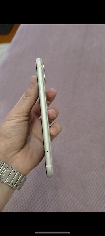 iphone xs satilir: IPhone 11, 64 GB, Ağ, Face ID — 3