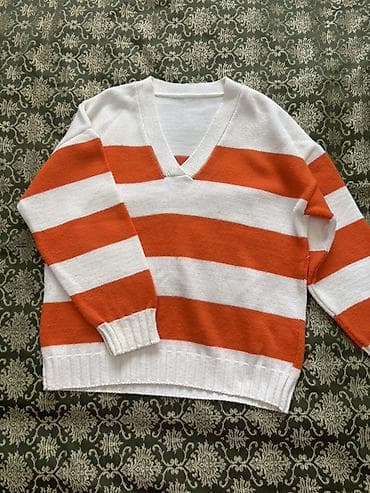 Baş geyimləri: Boz kofta ve qirmizi 3 azn digerleri 5 azn
Salvar 27 razmer 5 azn — 1