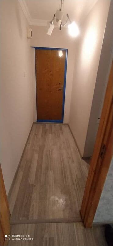 sumqayit 4 otaqli menziller: Sumqayıt, 2 otaqlı, Köhnə tikili, 50 kv. m — 15