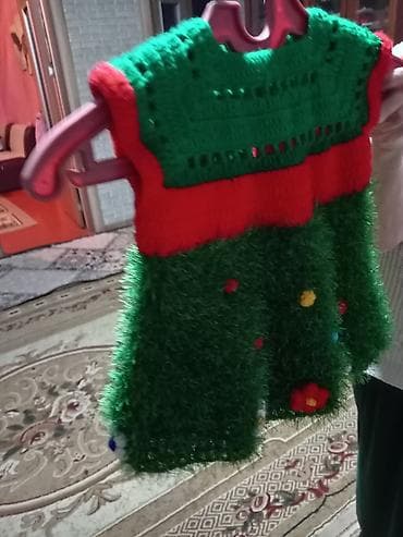 Əl işi uşaq paltarı – toxunma - Model: qolsuz, dairəvi yaxalı -