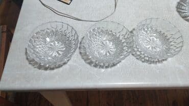 ağ balıq: Şüşə qablar dəsti - Material: qalın, şəffaf şüşə - Tərkib: - 1 — 3