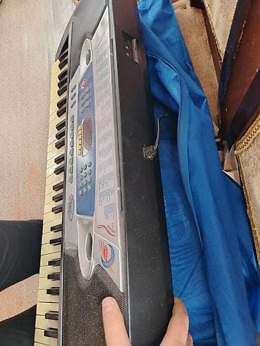 Kitablar və jurnallar: Elektron sintezator – model MR-2063 - 54 klaviş (piano ölçülü) - — 1