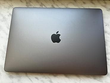 komputer ekran şəkilləri yüklə: Apple MacBook Pro noutbuku. MacBook Pro 13-inch 8GB unified memory — 3