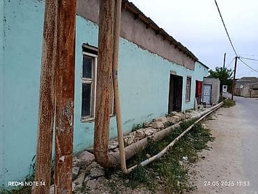 ecemide ev alqi satqisi: 140 m2 iki yanaşı obyektdir.Biri 100 digəri isə 40 kv.m-dir. arasini — 8