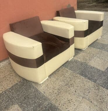 декоративная мебель: Б/у, 2 кресла, Без подьемного механизма, Нераскладной — 1