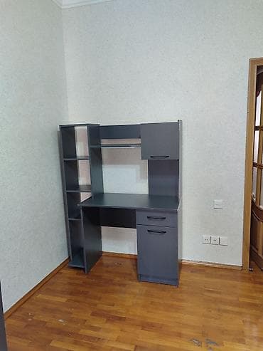 Офисная мебель на заказ: Прямой стол, С полками, С выдвижными ящиками, Россия, Ламинат простой, С гарантией — 2