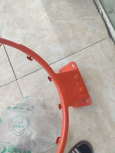 basketbol topu: Basketbol səbəti (amortizatorlu). Professional basketbol səbəti — 5