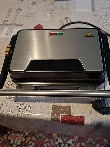 ucuz modem: Elektrik tost/sandviç presi aparatı satılır. İstəyən əlaqə saxlasın — 3