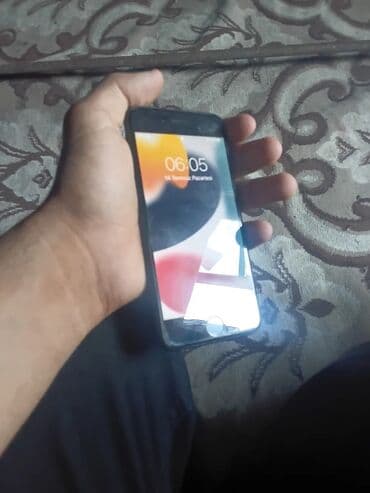 islenmis kalonka satisi: IPhone 7, 32 GB, Qara, Barmaq izi — 4