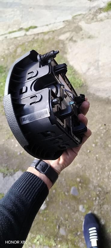 Nissan sükan hava yastığı modulu (SRS Airbag) – sükanın orta hissəsi