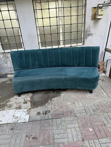 Divan, Açılmayan, Bazasız, Vеlur parça, Çatdırılma yoxdur