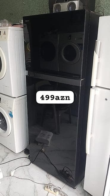 Duxovkalar: 2 qapılı Toshiba Soyuducu Satılır, rəng - Qara — 1