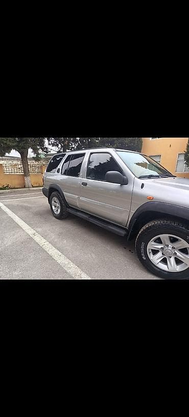 Nissan Terrano II: 3.5 л | 2003 г. Внедорожник — 4