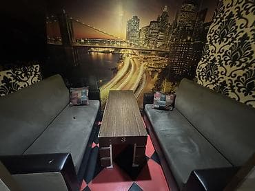 3 ədəd slot divan dəsti satılır. Dəstin 1i 200 manatdır. Əlavə — 2