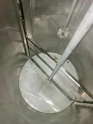 Kassa avadanlığı: Sənaye qarışdırıcılı paslanmayan polad çən 1,5 ton - Material — 2