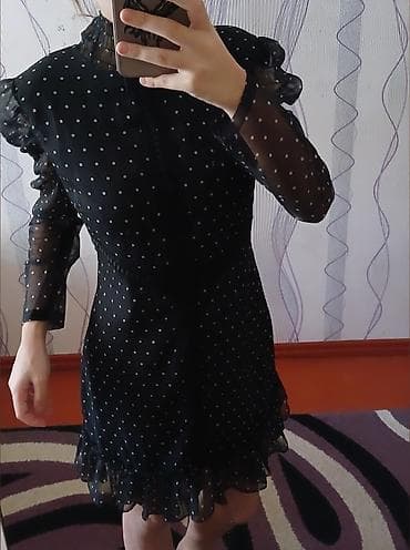 Qadın paltarı – qara, xırda ağ nöqtəli (polka-dot) dizdən yuxarı lalafo.az -da Qadın paltarı – qara, xırda ağ nöqtəli (polka-dot) dizdən yuxarı