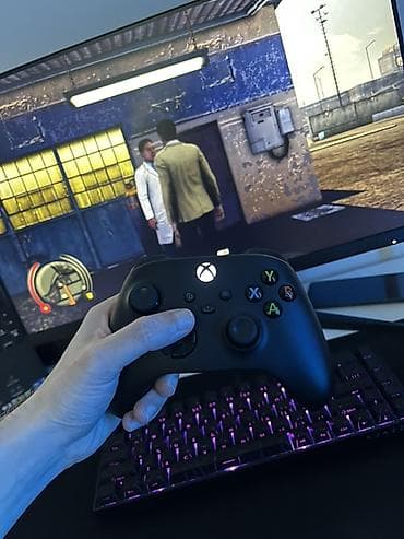 iphone 16 pro 256: Xbox Wireless Controller (qara) X box pultu satilir. Qutusu var — 3