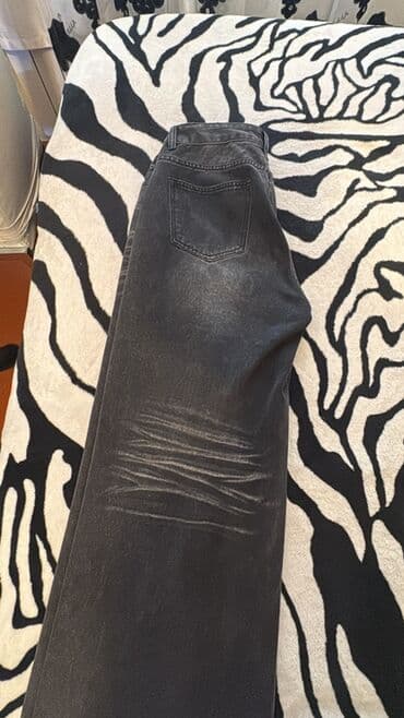 cins şalvarlar: Qara rəngli geniş kəsimli cins şalvar - Stil: wide-leg / straight — 2