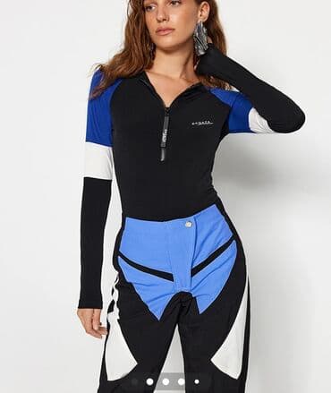 Sagaza firmasinin bodi tezedi geyinilmeyib etketi ustunde 40 razmer