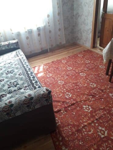 qaracuxurda ev: 60 kv. m, 2 otaqlı — 6