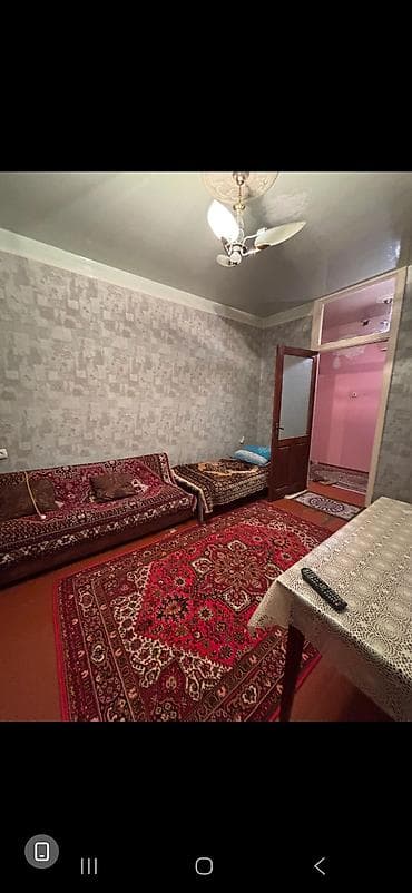 4 otaqlı mənzil 3 balkonu var 2 gune satilmalidi– geniş planlı - — 4