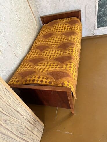 carpayı başlığı: İşlənmiş, Təknəfərlik çarpayı, Bazasız, Matras ilə, Siyirməsiz, Rumıniya — 2