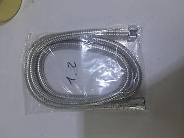 Duş şlanqı – metal spiral örtüklü, elastik və bükülməyə davamlı model