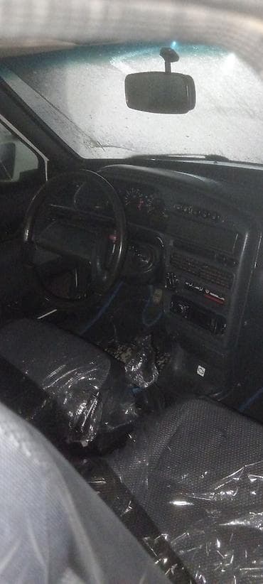 vaz 2199: Lada Samara Sedan, ağ rəng, AZ qeydiyyat nişanı 20-DS-734 — 8