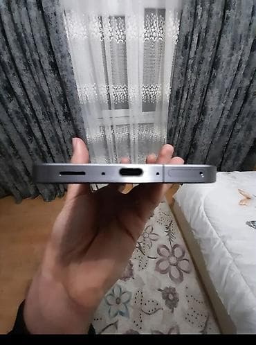 iphone 4 s: Samsung Galaxy A56 5G, 256 GB, rəng - Boz, Sensor — 5