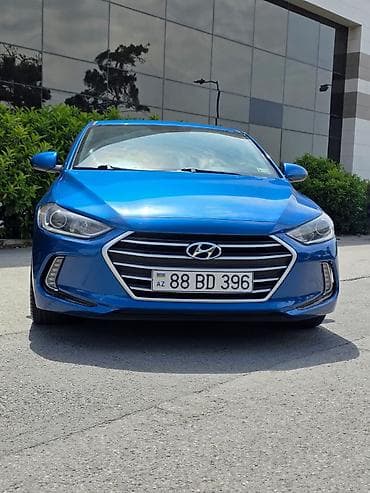 aqua disk: Hyundai Elantra: 2 l | 2017 il Sedan — 5