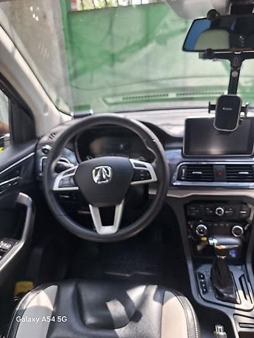 opel vectra b: BAIC wevan – qəhvəyi metalik rəng Xüsusiyyətlər: - Kuzov: 5 qapılı — 9