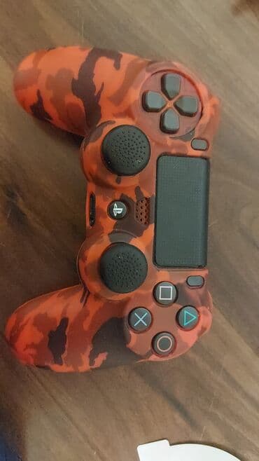 playstation 4 2. el fiyatları: Təcili satılır Ps4 slim 2 ədəd orijinal jostiklə 2 ədəd cexol zayadaka — 4