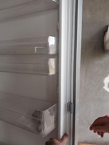 mini xolodelnik: 2 qapılı Indesit Soyuducu Satılır, rəng - Gümüşü — 6