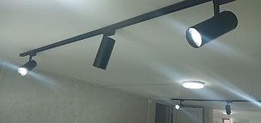 Дом и сад: 6 ədəd prajektor və 2 ədəd 2 metirlik reyslər. Maqnit relsli LED spot — 4